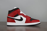 Air Jordan 1 Mid Chicago Toe