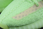 YEEZY BOOST 350 V2 GLOW IN THE DARK