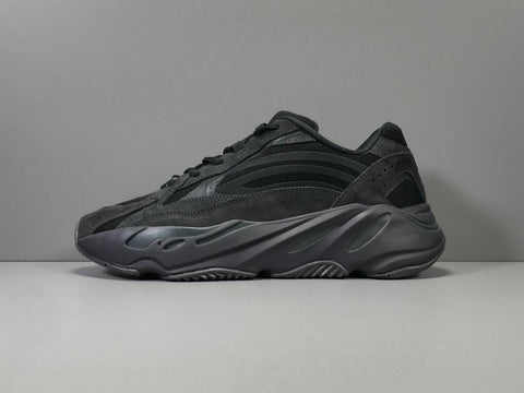 ADIDAS YEEZY BOOST 700 V2 “VANTA”