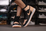 Air Jordan 1 Retro High OG 'Crimson Tint'
