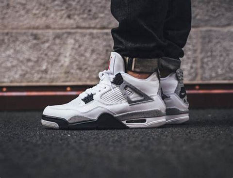 Air Jordan 4 Retro OG 'White Cement'