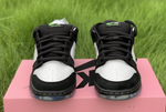 NIKE SB DUNK LOW PIGEON SCHWARZ WEISS