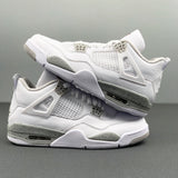 Air Jordan 4“White Oreo”