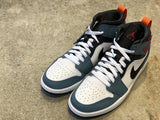 AIR JORDAN 1 MID “FEARLESS”