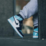 Jordan 1 Wmns Retro High OG 'Blue Chill/UNC Patent'