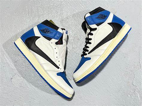 Air Jordan 1 High Travis Scott Fragment Military Blue