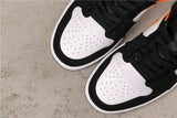 Air Jordan 1 Mid Black