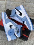 Air Jordan 1 Retro High OG "University Blue"