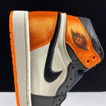 WMNS AIR JORDAN 1 (BLACK/STARFISH-SAIL-BLACK)