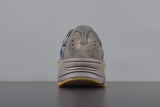 Yeezy 700 Mauve