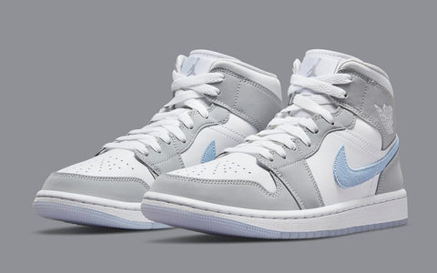 AIR JORDAN 1 MID WMNS